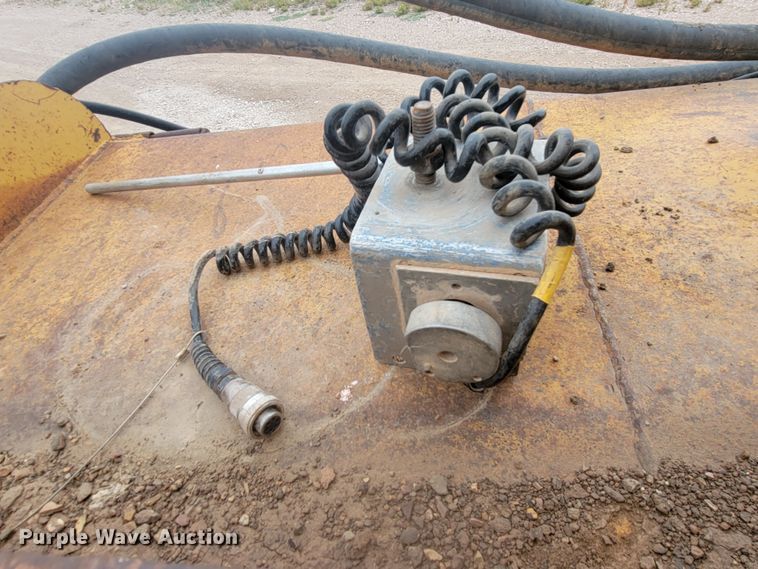 image for item JW9644 Gomaco 8500D  trimmer