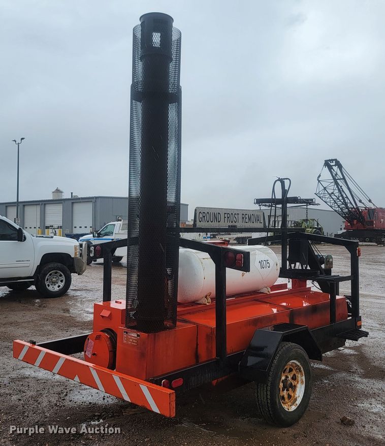 image for item JW9645 1995 Leric Holdings  ground heater trailer