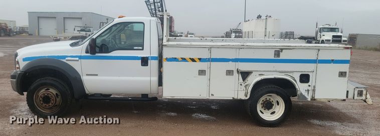 image for item JW9646 2005 Ford F550 Super Duty  utility / service truck