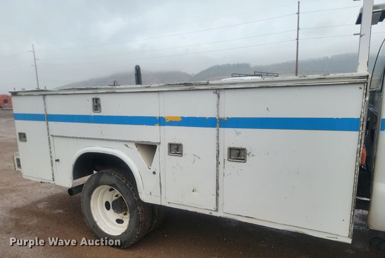 image for item JW9646 2005 Ford F550 Super Duty  utility / service truck