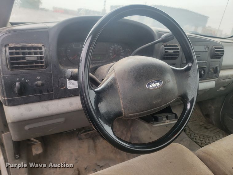 image for item JW9646 2005 Ford F550 Super Duty  utility / service truck