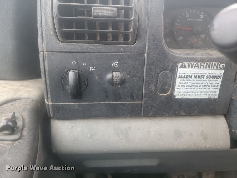image for item JW9646 2005 Ford F550 Super Duty  utility / service truck