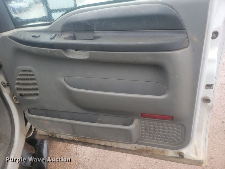 image for item JW9646 2005 Ford F550 Super Duty  utility / service truck