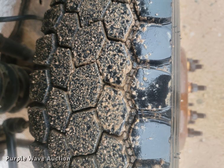 image for item JW9646 2005 Ford F550 Super Duty  utility / service truck