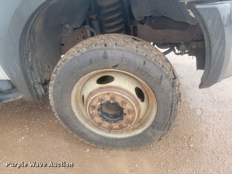 image for item JW9646 2005 Ford F550 Super Duty  utility / service truck