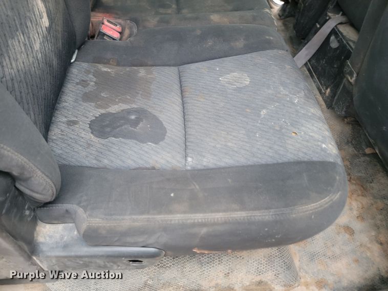 image for item JW9647 2011 Chevrolet Silverado 3500 HD  Crew Cab utility / service truck