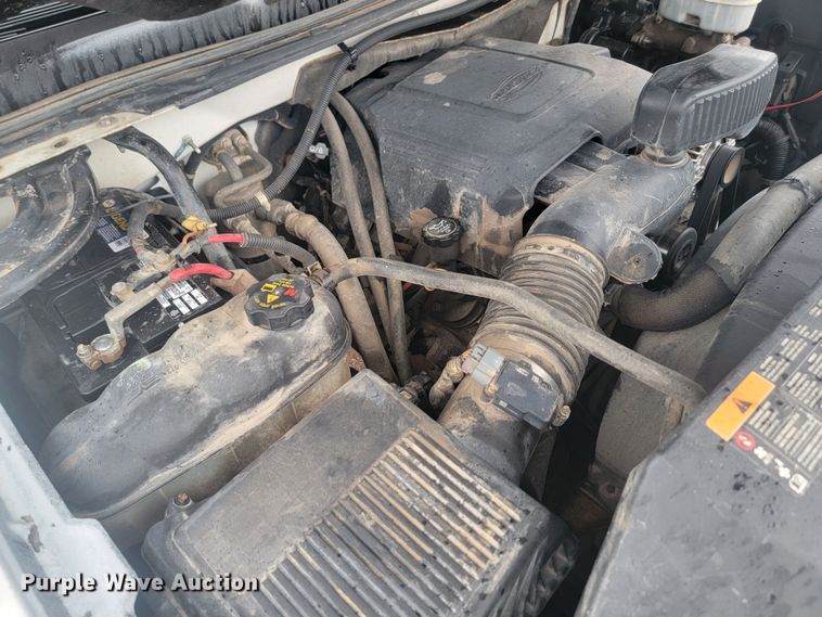 image for item JW9647 2011 Chevrolet Silverado 3500 HD  Crew Cab utility / service truck