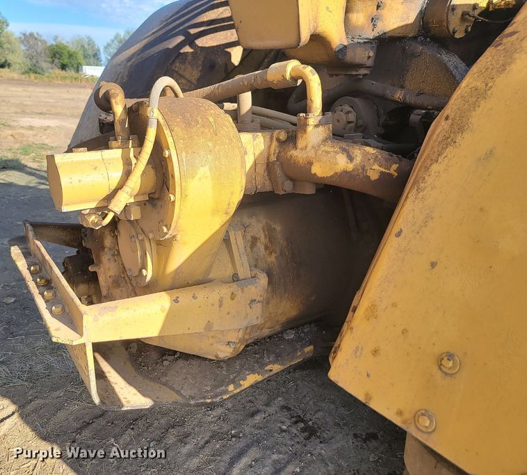 image for item JW9649 1979 Caterpillar 627B  conventional scraper