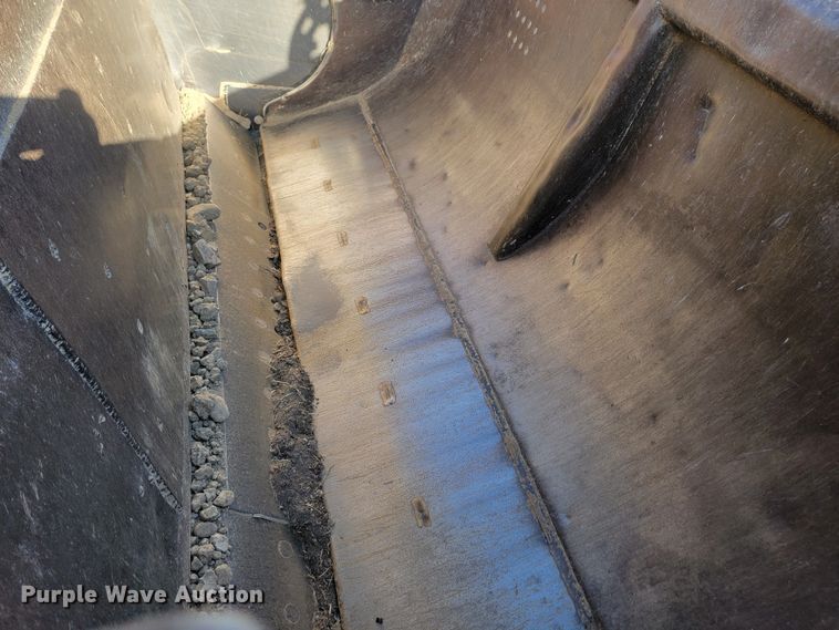 image for item JW9649 1979 Caterpillar 627B  conventional scraper