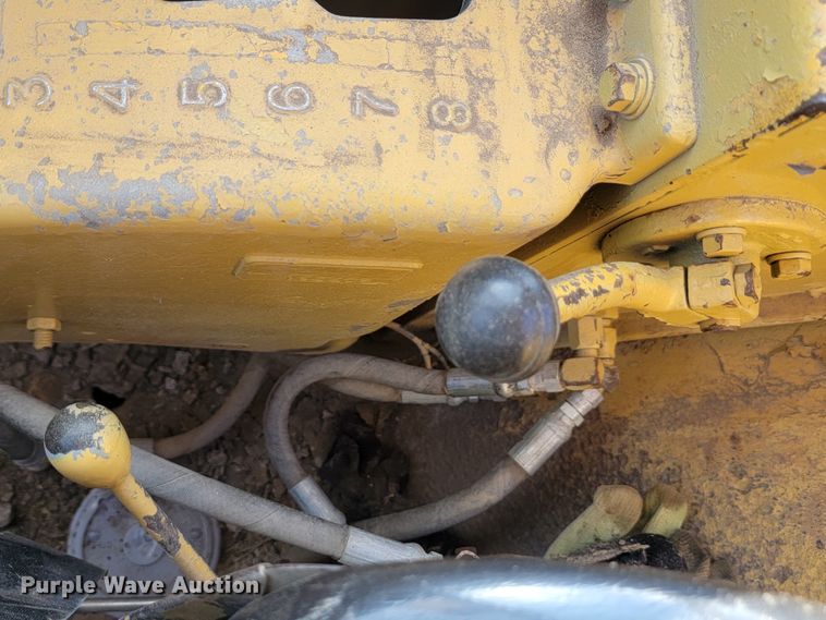 image for item JW9649 1979 Caterpillar 627B  conventional scraper