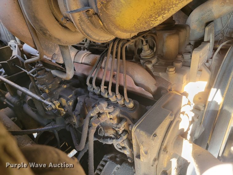 image for item JW9649 1979 Caterpillar 627B  conventional scraper