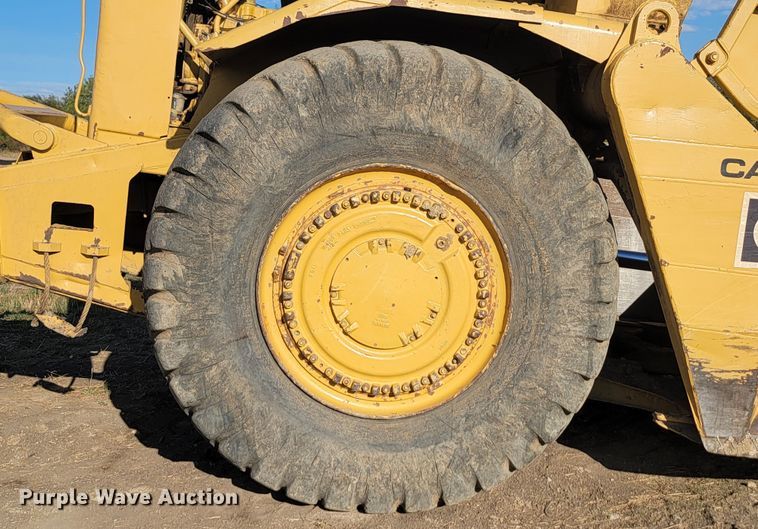 image for item JW9649 1979 Caterpillar 627B  conventional scraper