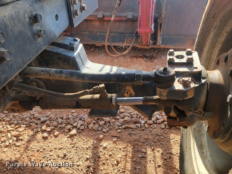 image for item JW9650 1988 Case IH 7120  MFWD tractor