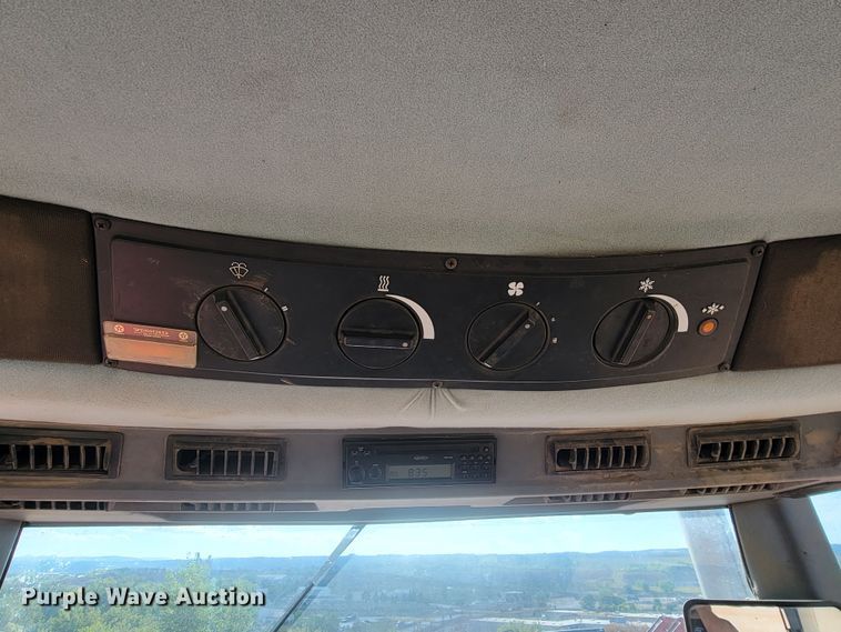 image for item JW9650 1988 Case IH 7120  MFWD tractor