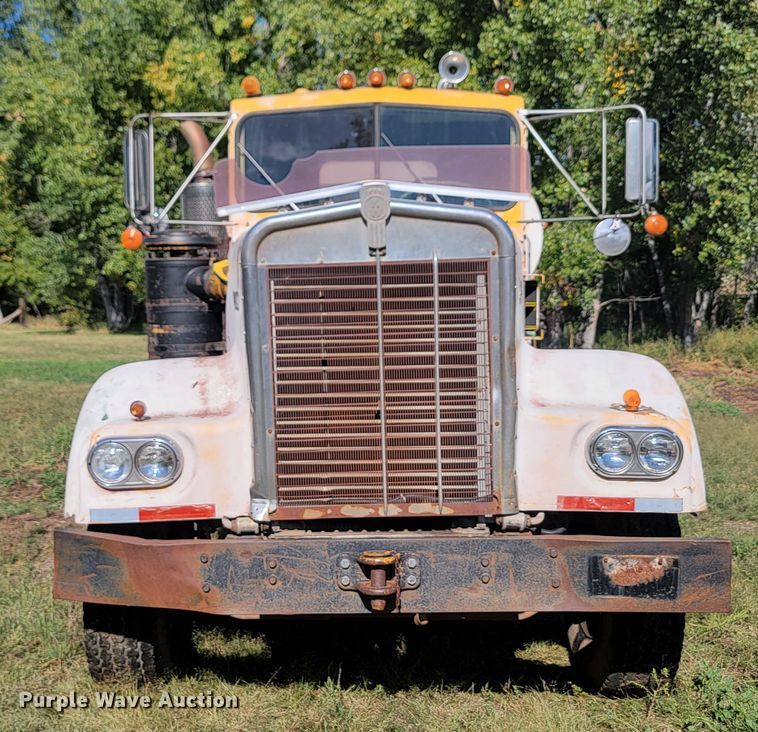 image for item JW9652 1978 Kenworth W900A  water truck