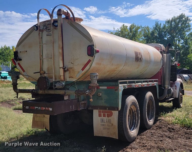 image for item JW9652 1978 Kenworth W900A  water truck