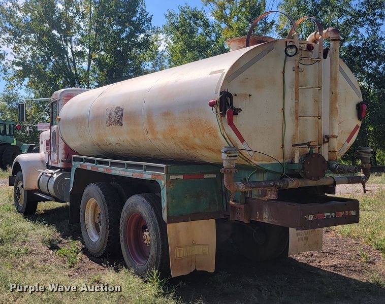 image for item JW9652 1978 Kenworth W900A  water truck