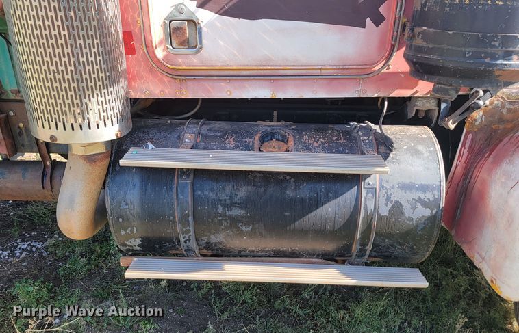 image for item JW9652 1978 Kenworth W900A  water truck