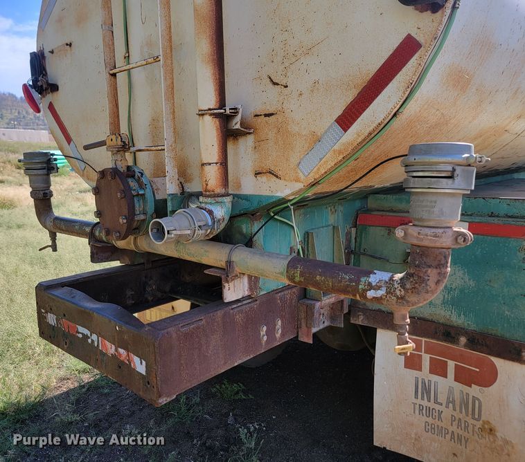 image for item JW9652 1978 Kenworth W900A  water truck