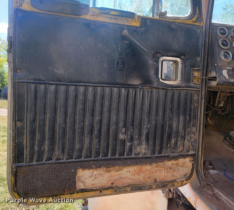 image for item JW9652 1978 Kenworth W900A  water truck