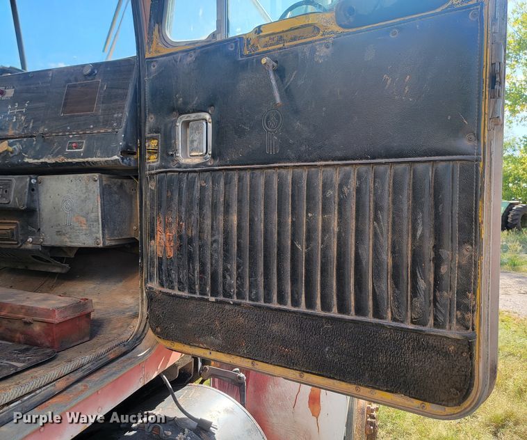 image for item JW9652 1978 Kenworth W900A  water truck