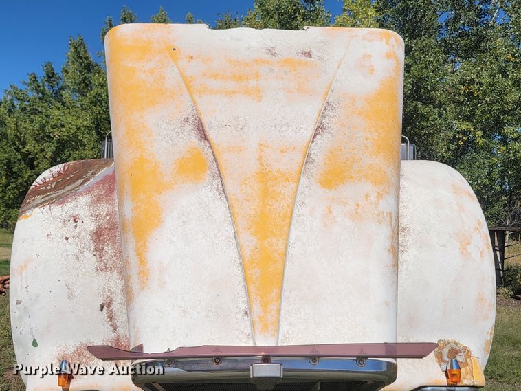 image for item JW9652 1978 Kenworth W900A  water truck