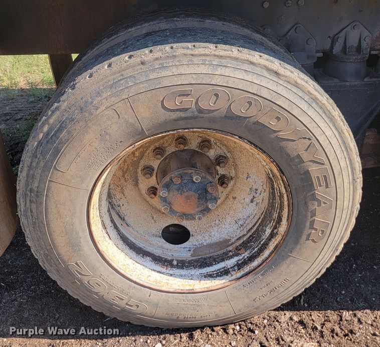 image for item JW9652 1978 Kenworth W900A  water truck