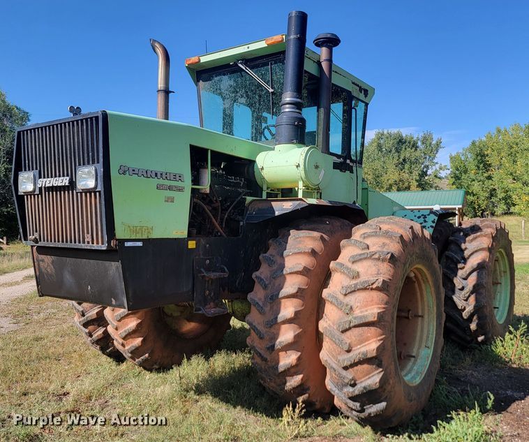 image for item JW9653 1984 Steiger Panther SM-325  4WD tractor
