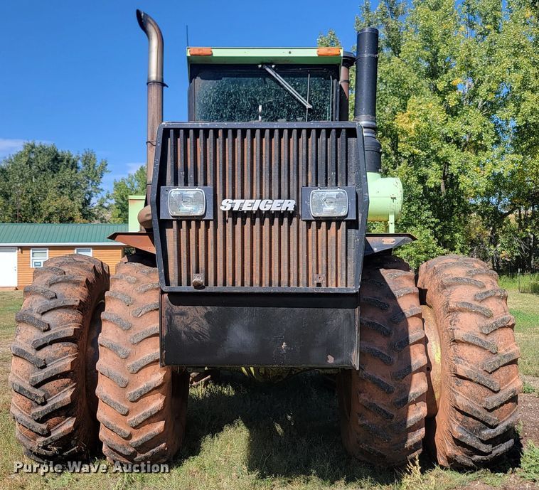 image for item JW9653 1984 Steiger Panther SM-325  4WD tractor