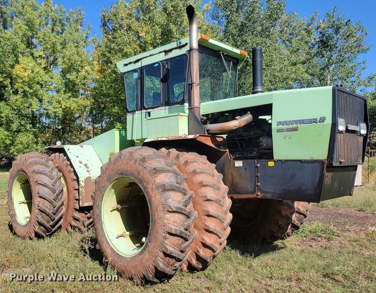 image for item JW9653 1984 Steiger Panther SM-325  4WD tractor