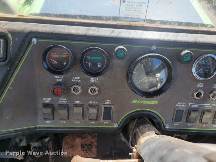 image for item JW9653 1984 Steiger Panther SM-325  4WD tractor