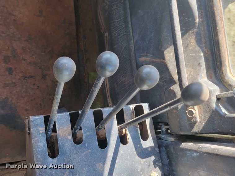 image for item JW9653 1984 Steiger Panther SM-325  4WD tractor