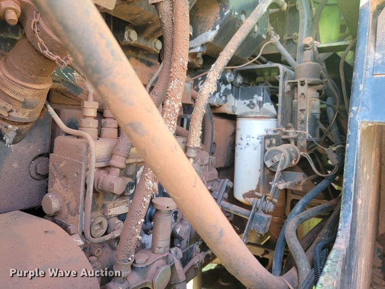 image for item JW9653 1984 Steiger Panther SM-325  4WD tractor