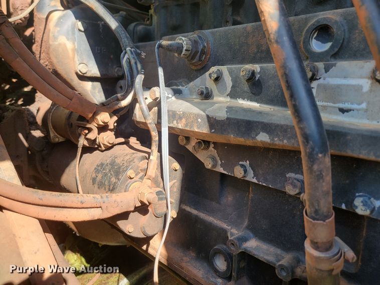 image for item JW9653 1984 Steiger Panther SM-325  4WD tractor