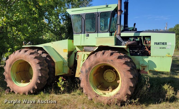 image for item JW9654 1982 Stieger Panther ST325  4WD tractor