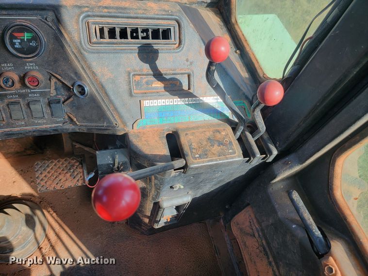 image for item JW9654 1982 Stieger Panther ST325  4WD tractor