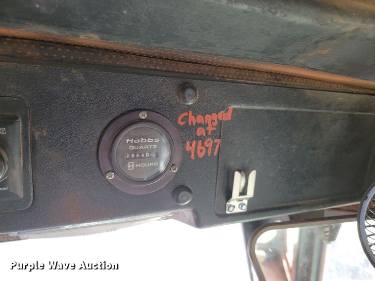 image for item JW9654 1982 Stieger Panther ST325  4WD tractor