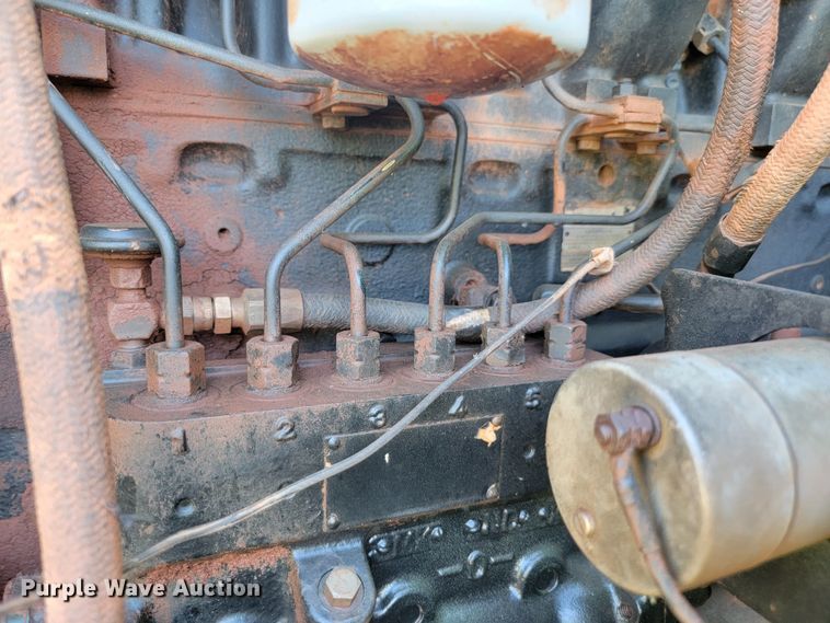 image for item JW9654 1982 Stieger Panther ST325  4WD tractor