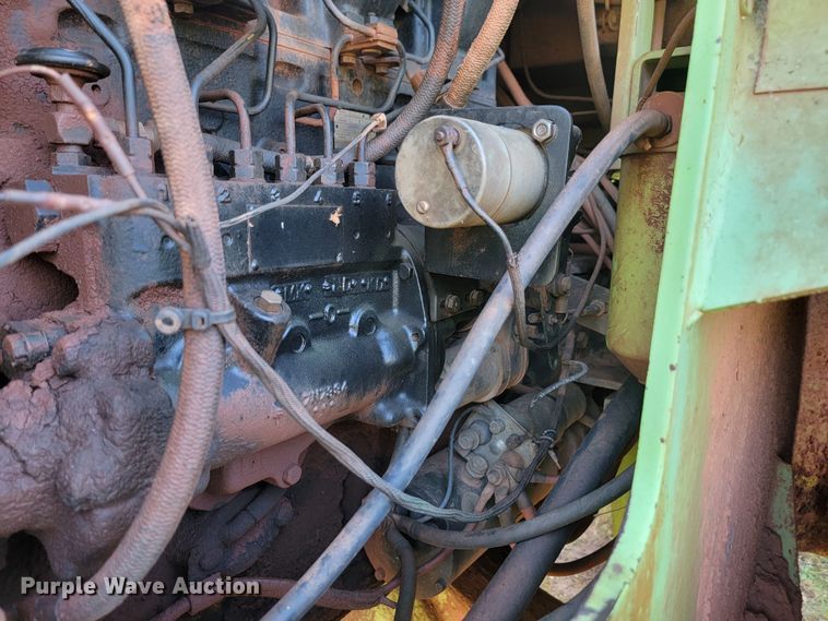 image for item JW9654 1982 Stieger Panther ST325  4WD tractor