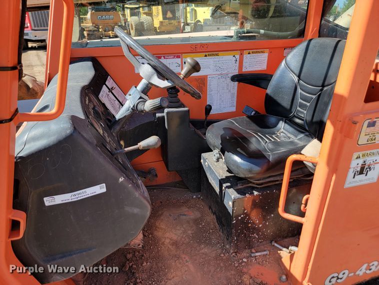 image for item JW9655 2008 JGL G9-43A  telehandler