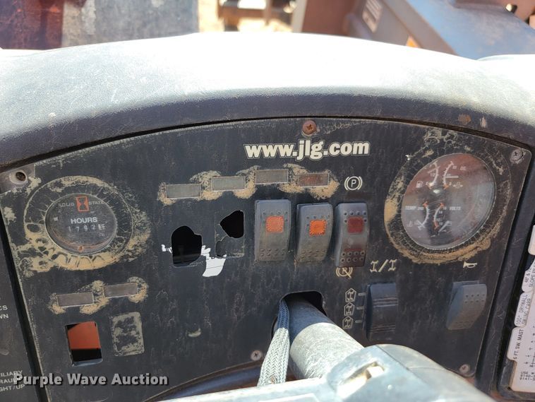 image for item JW9655 2008 JGL G9-43A  telehandler