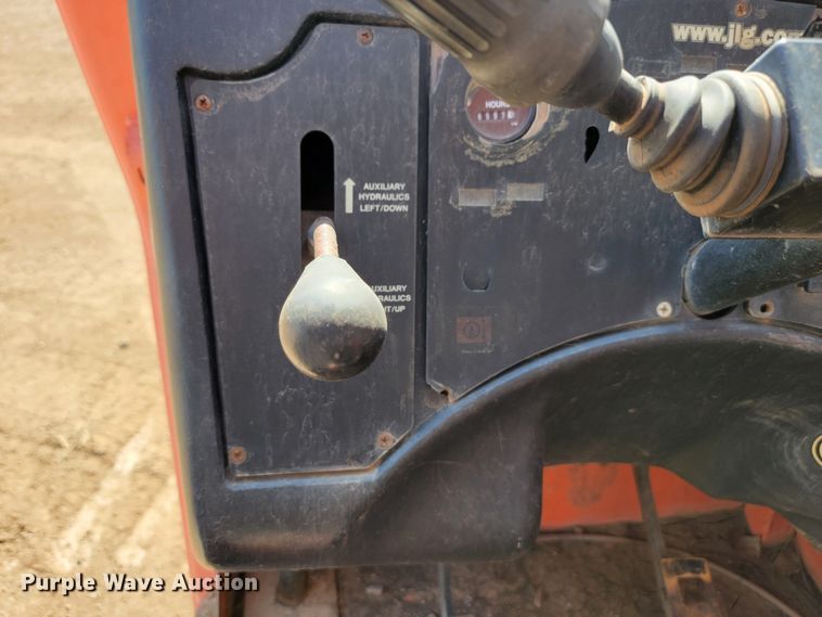 image for item JW9656 2005 JLG G9-43A  telehandler