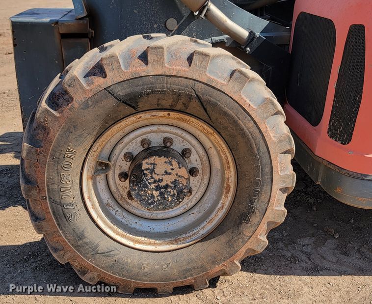 image for item JW9656 2005 JLG G9-43A  telehandler