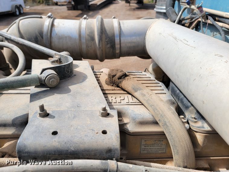 image for item JW9657 1996 Peterbilt 379  semi truck