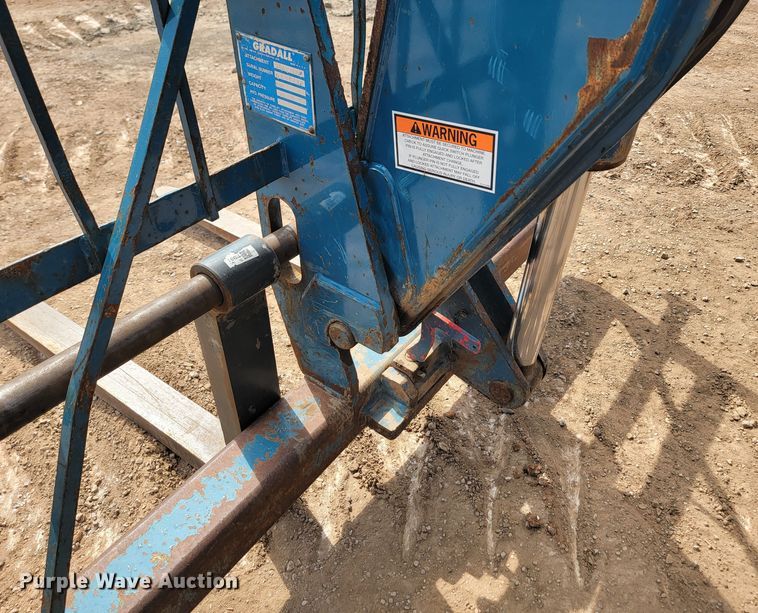 image for item JW9658 1999 Gradall 534D-9  telehandler