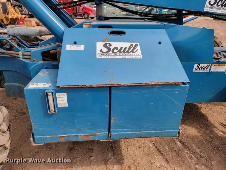 image for item JW9658 1999 Gradall 534D-9  telehandler