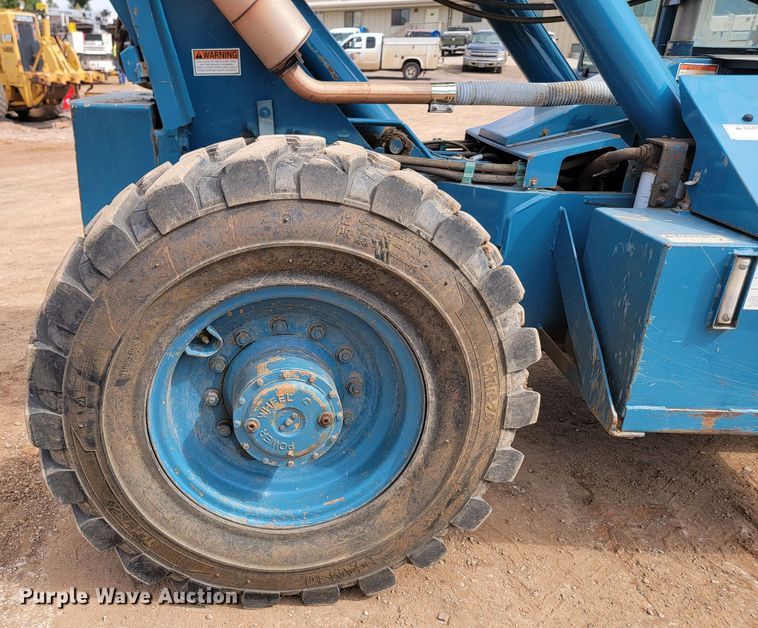 image for item JW9658 1999 Gradall 534D-9  telehandler