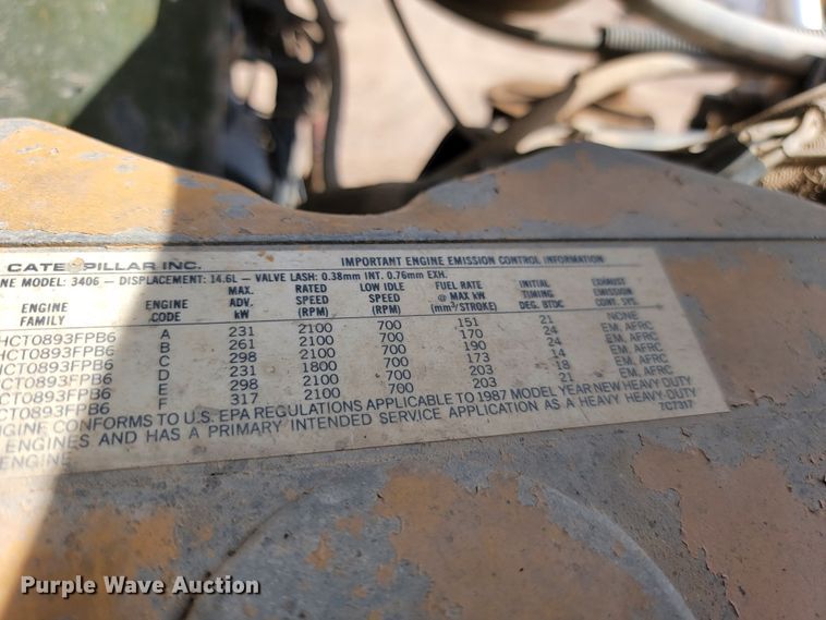 image for item JW9659 1995 Peterbilt 378  semi truck