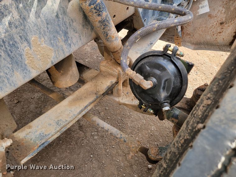 image for item JW9659 1995 Peterbilt 378  semi truck