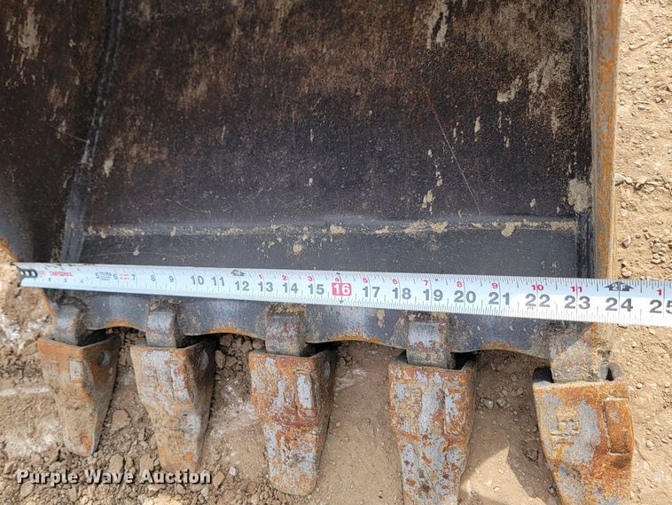 image for item JW9660 2012 Case CX36B ZTS  mini excavator